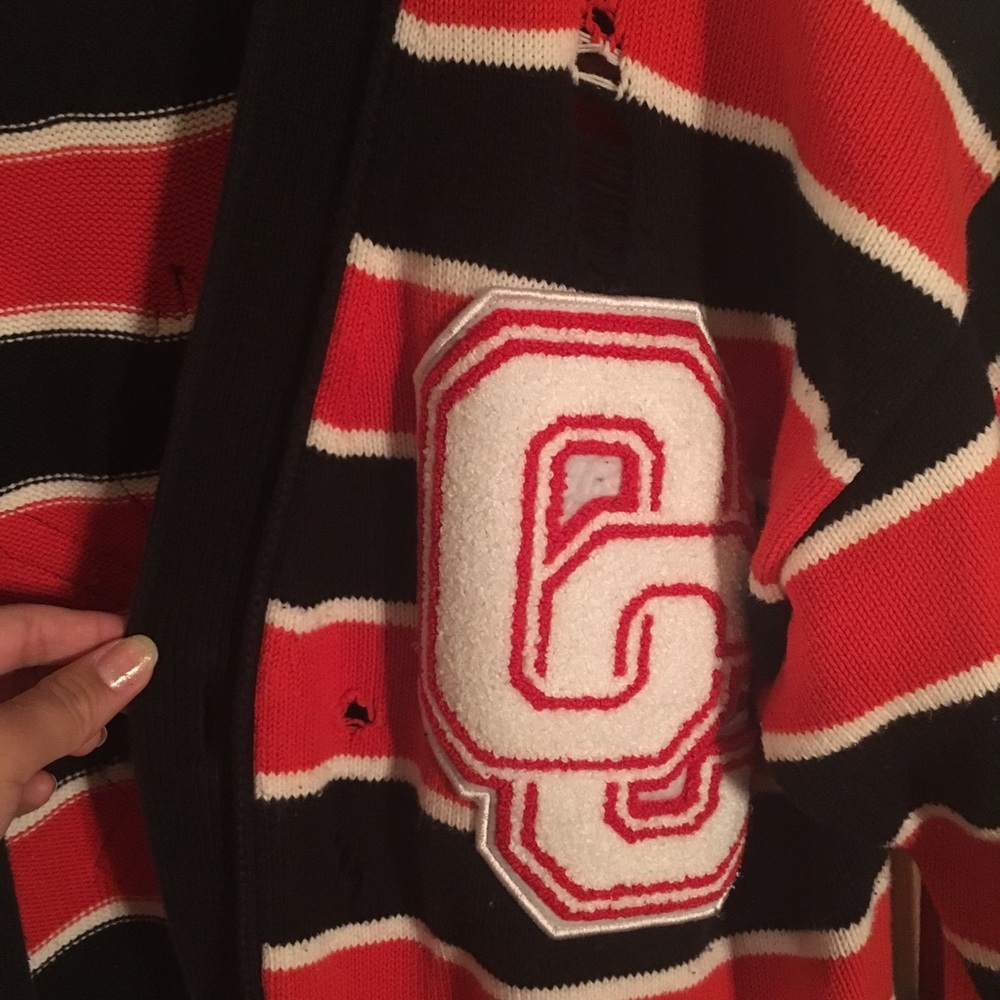 Cardigan - Picture 3 of 4